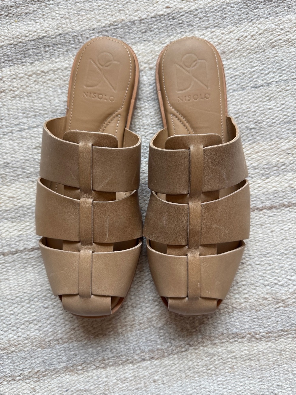 Nisolo Women’s Beige/Tan Woven Leather Slide Mules